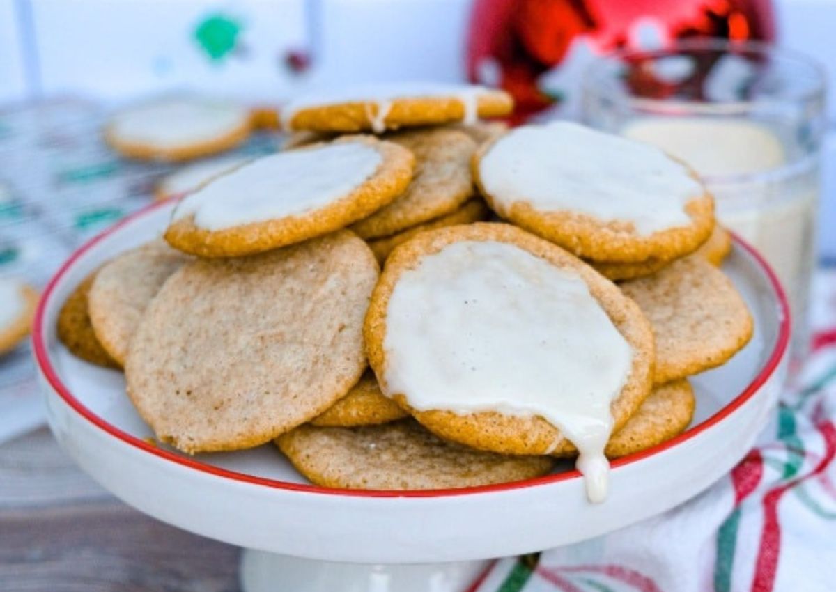 Eggnog cookies on plate.