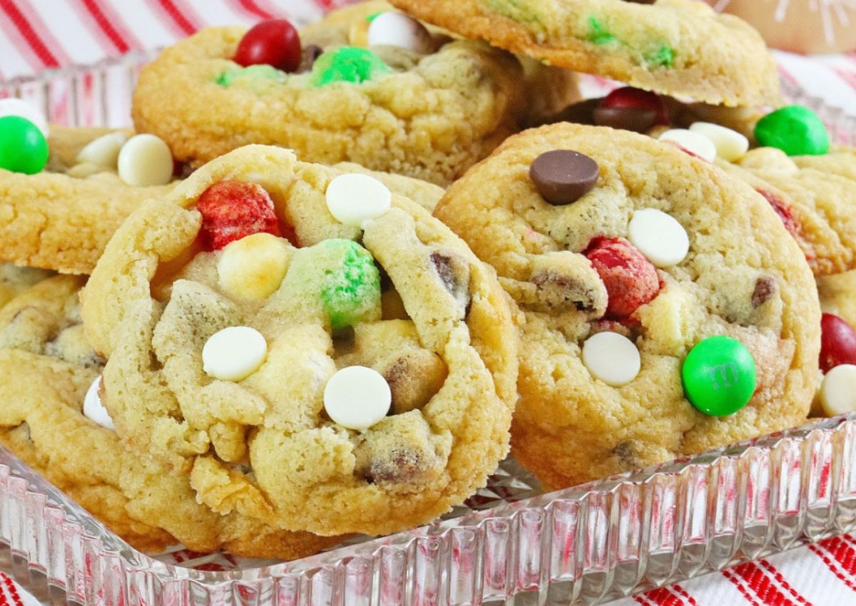 Tollhouse cookies on a platter.