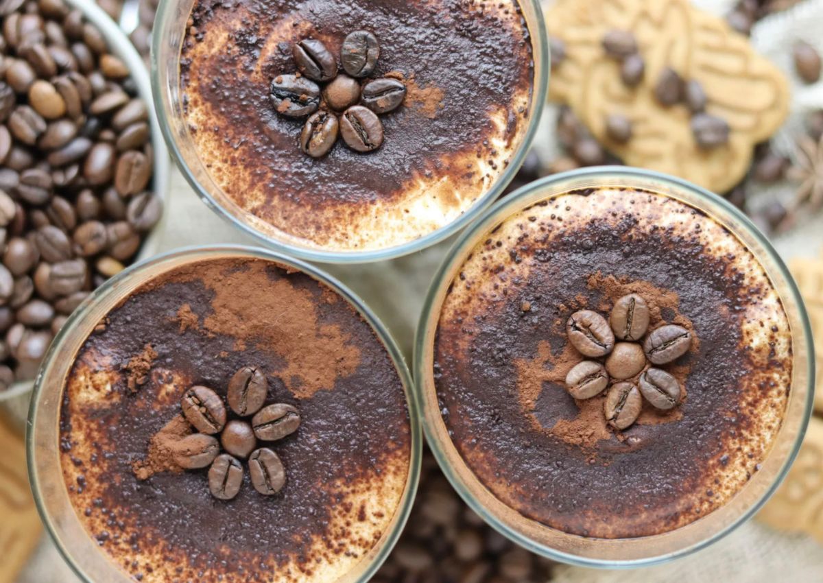 Speculoos tiramisu in a cup
