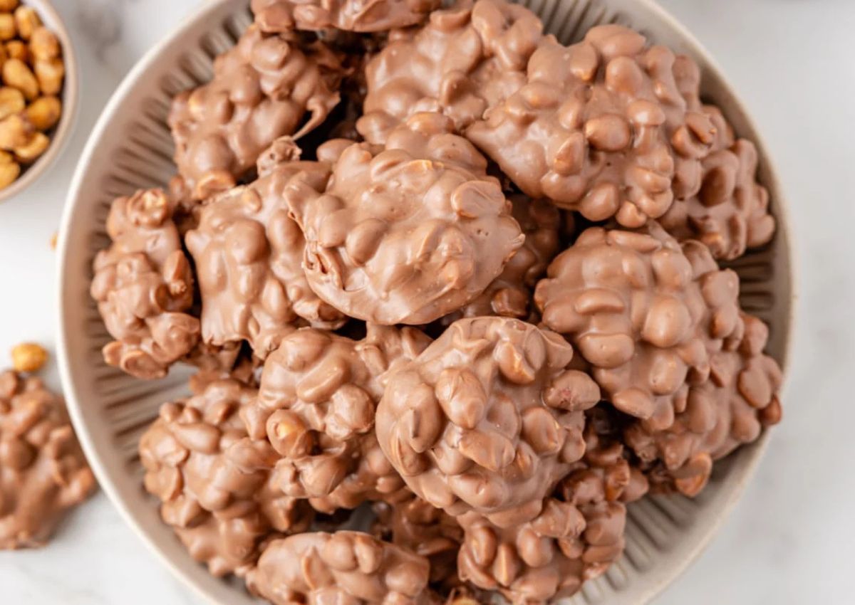 Crock pot candy on plate