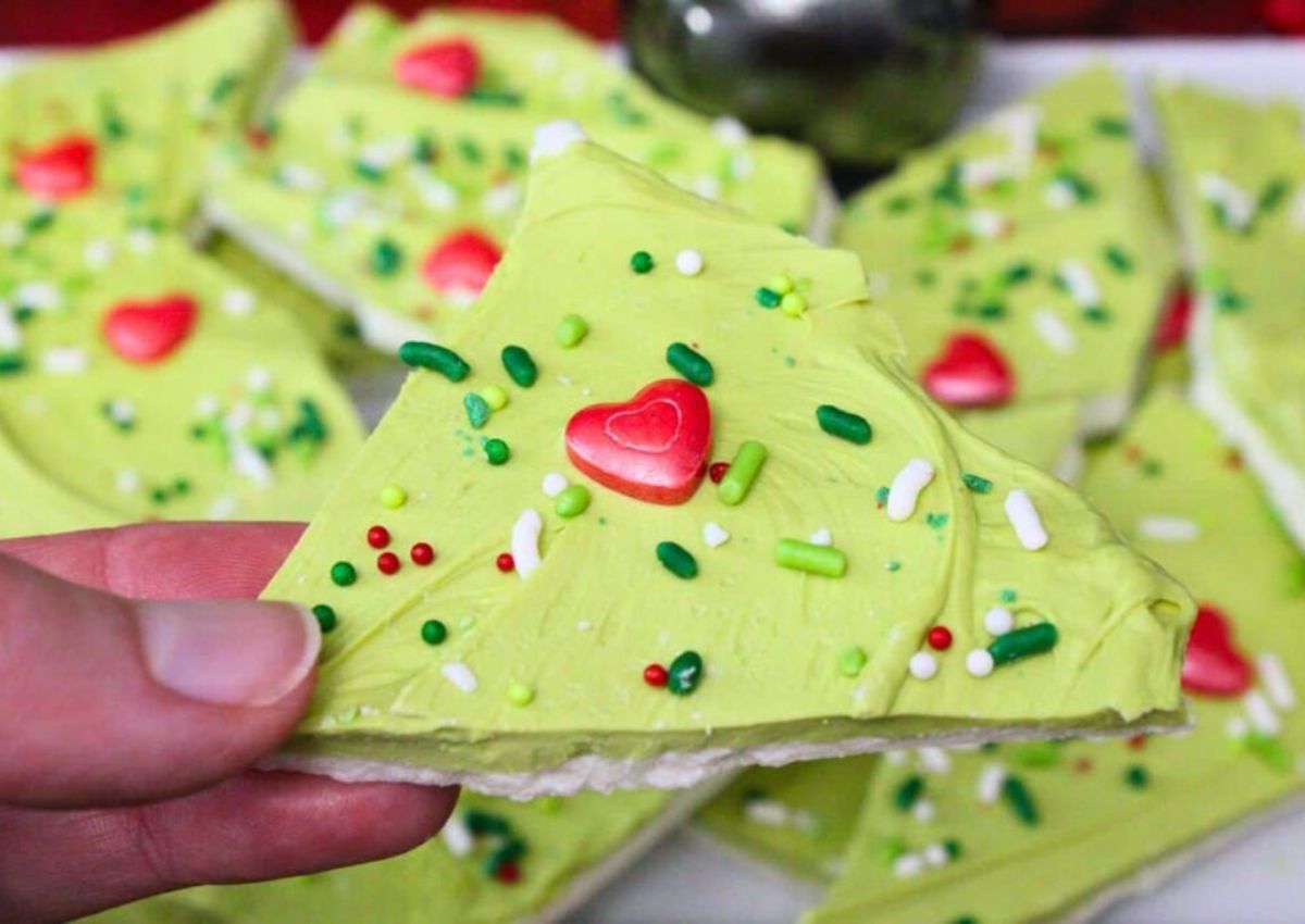 bark in green grinch colors