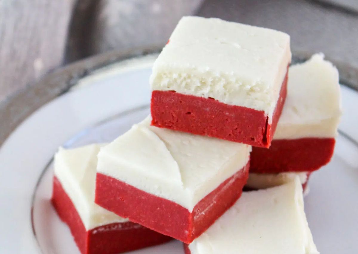 Red Velvet Fudge stacked on a plate