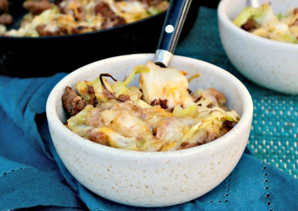 Bowl of beef and cabbage skillet.