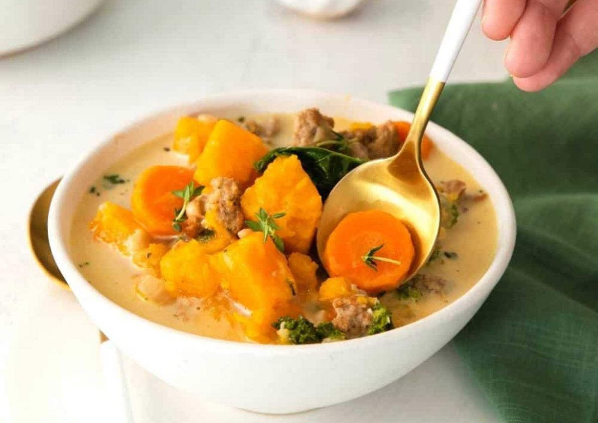 White bowl full of butternut turkey chili.